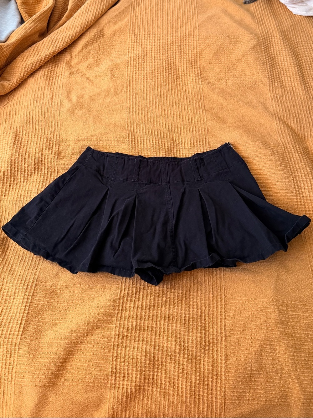 refuge Black Mini Skort